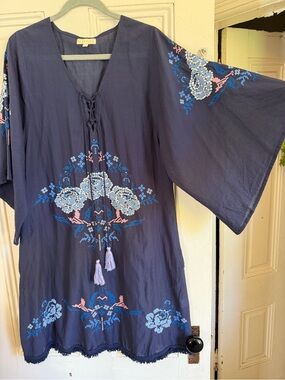 Boho Embroidered Navy dress with Tassel Tie size M nwot cotton